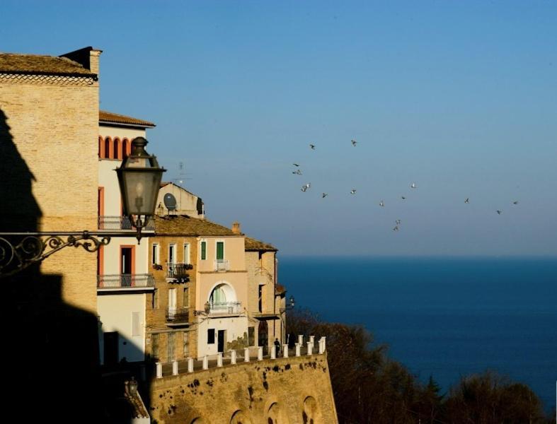 Hotel Vittoria Vasto Exterior foto
